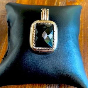 huge pendant silver & black stone with Magnetic hoop to fit most size necklaces